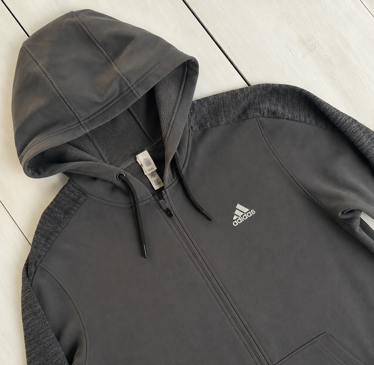 Chumpa Adidas, L