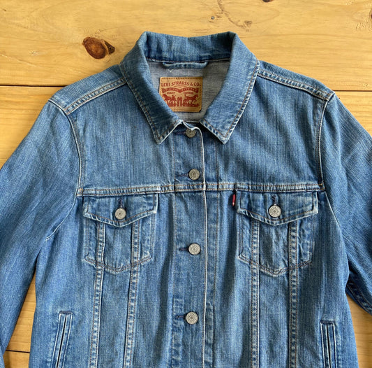 Chumpa Levis, XL