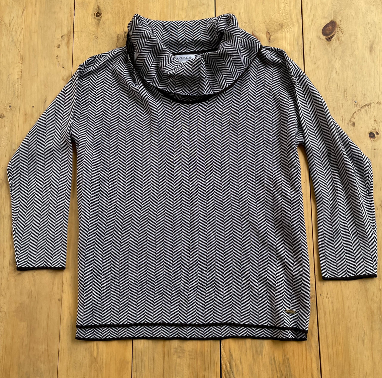 Sueter Calvin Klein, L