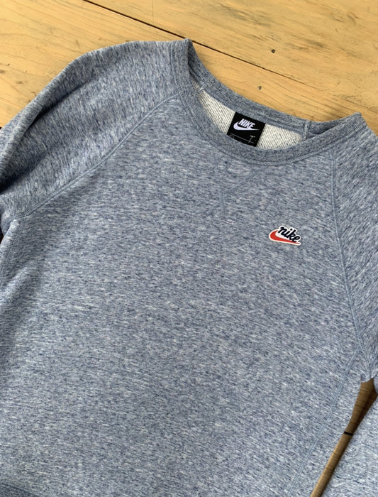 Sueter Nike, L