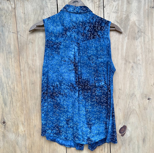 Blusa Azul, S