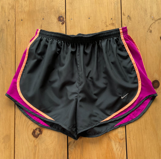 Short Nike, L