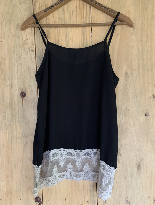 Blusa Romeo + Juliet, XS