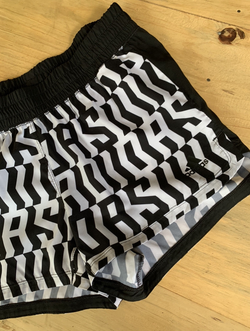Short Adidas, M