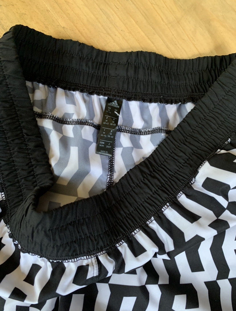 Short Adidas, M