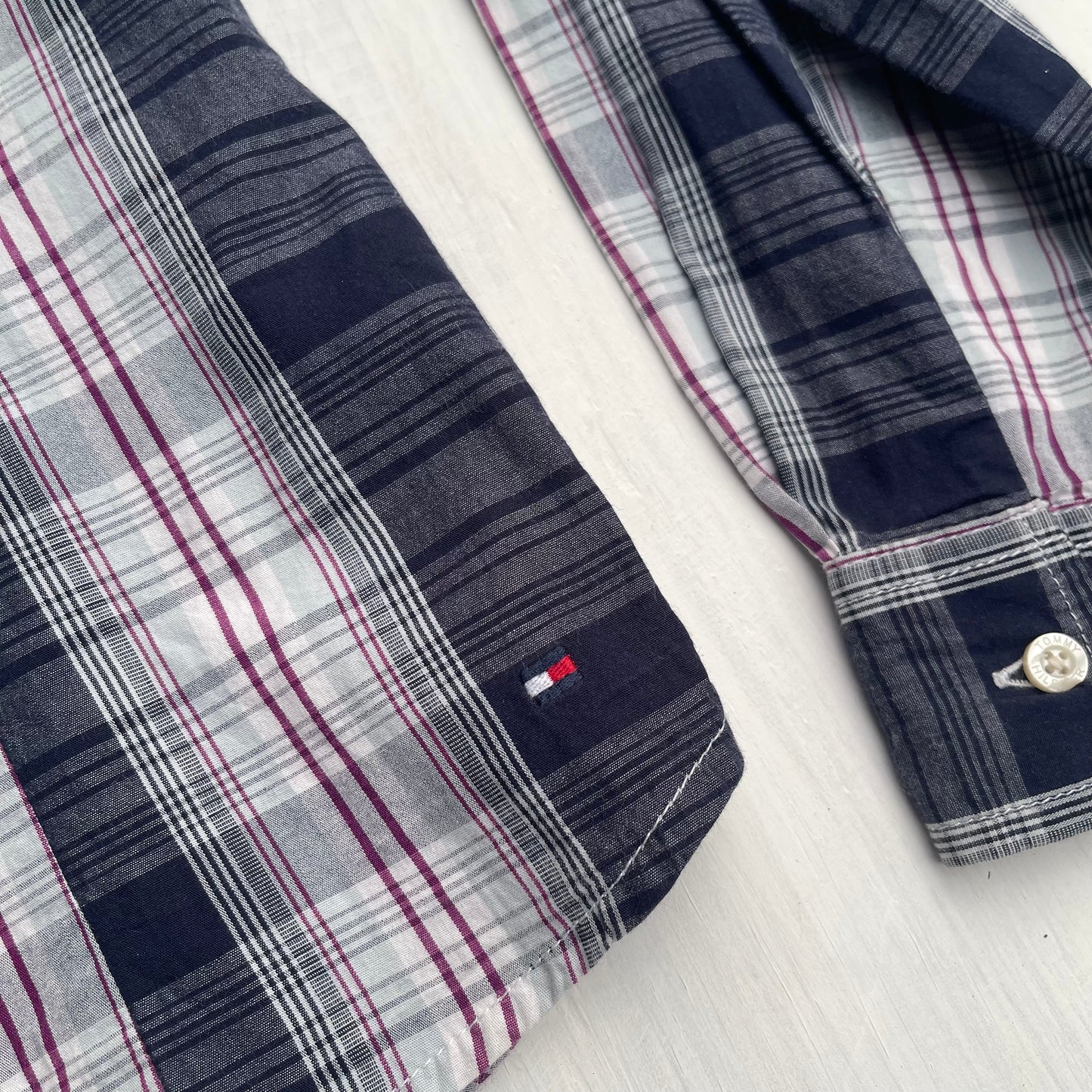 Blusa TOMMY, S