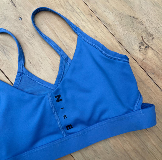 Top Nike, S