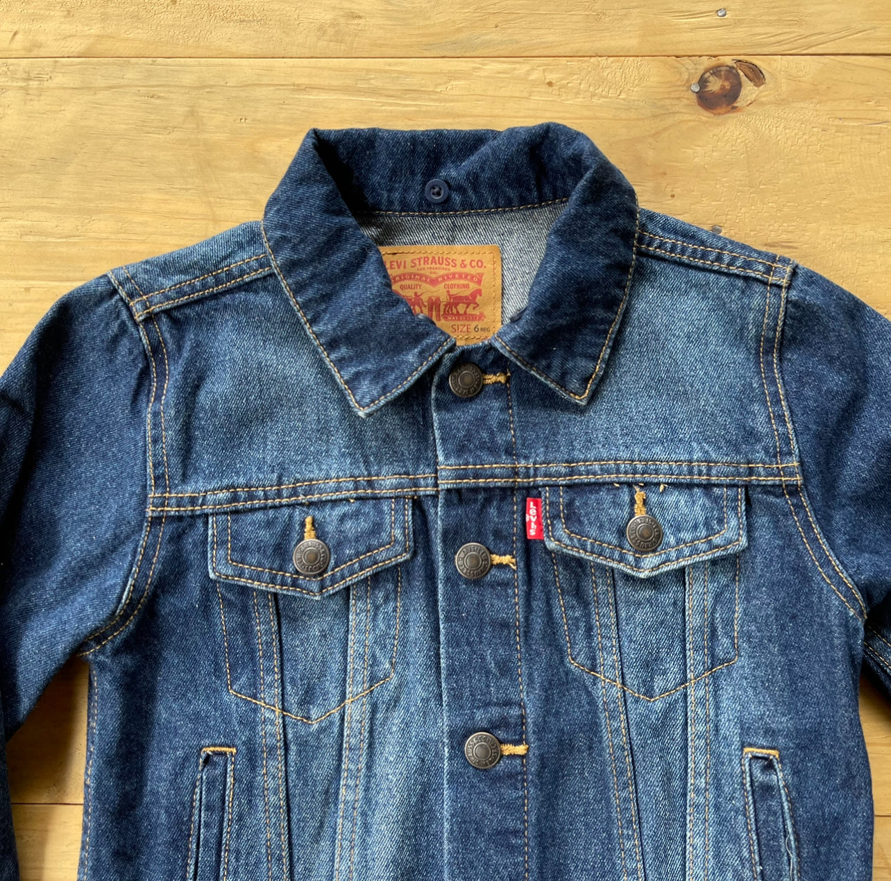 Chumpa Levis, 5 a 6 años