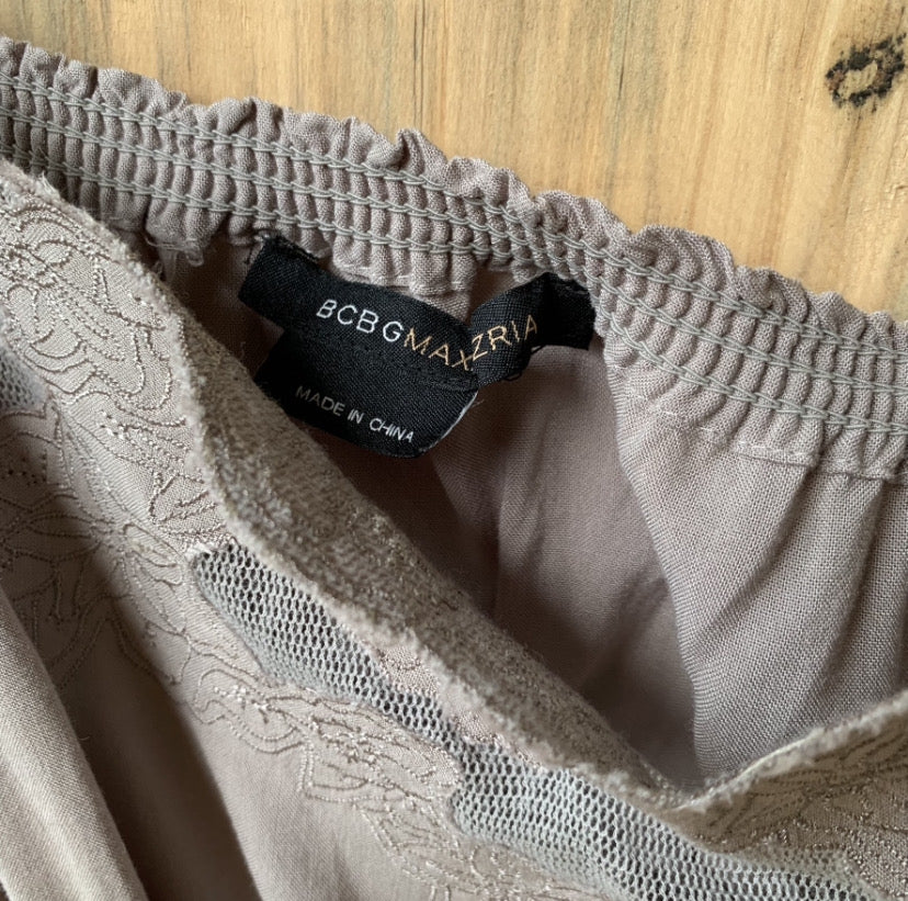 Vestido BCBGMAXAZRIA, S