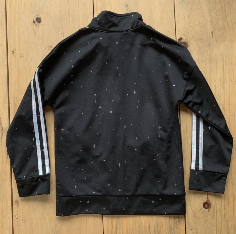 Chumpa Adidas, 6 años