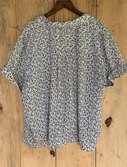 Blusa Banana Republic, XL