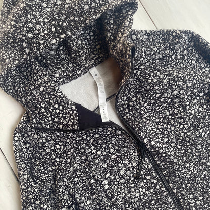 Chumpa Lululemon M