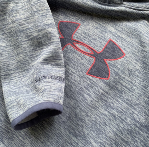 Sueter Under Armor, L