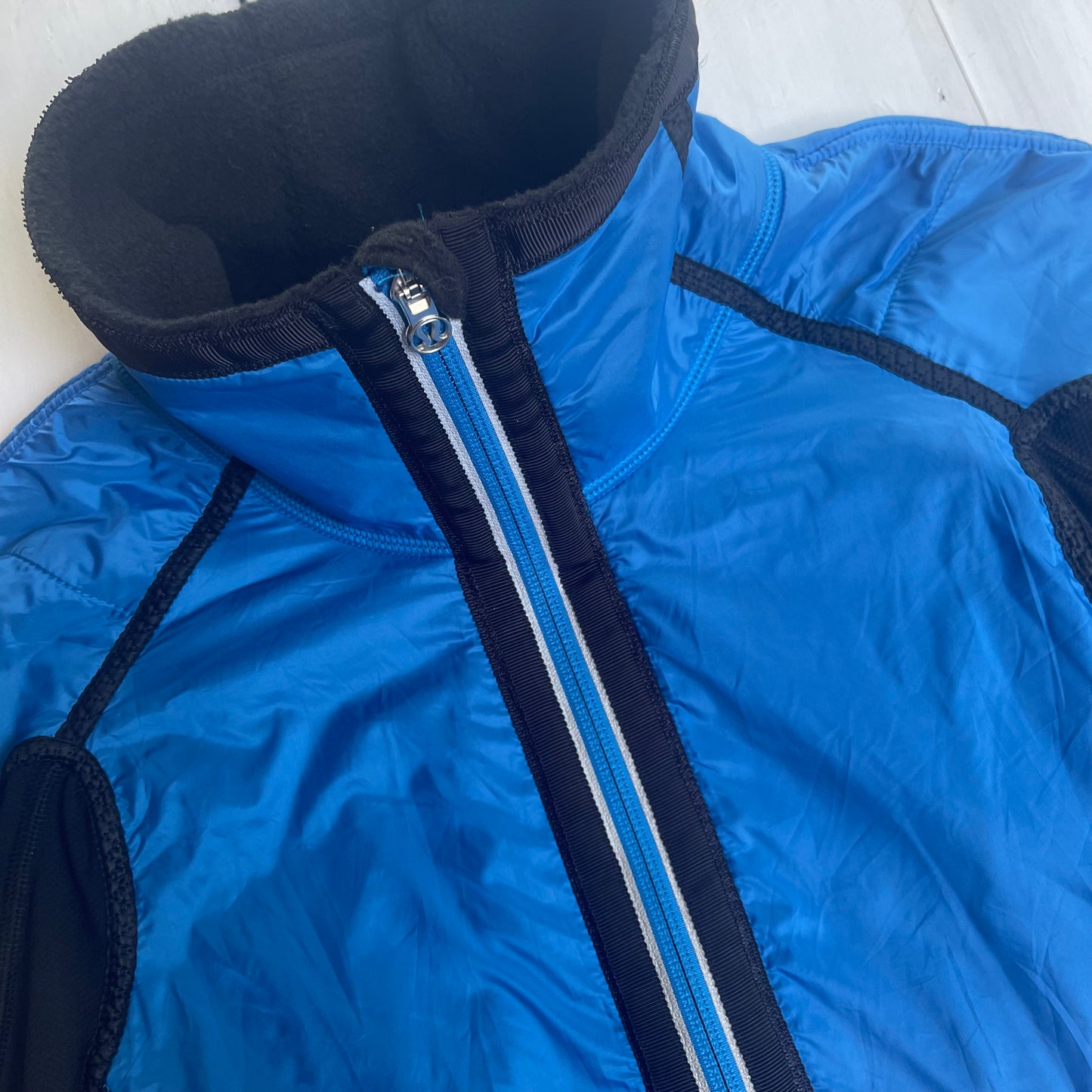 Chumpa Lululemon, 6/S