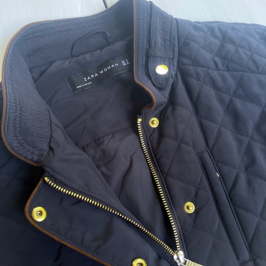 Chumpa Zara, XS