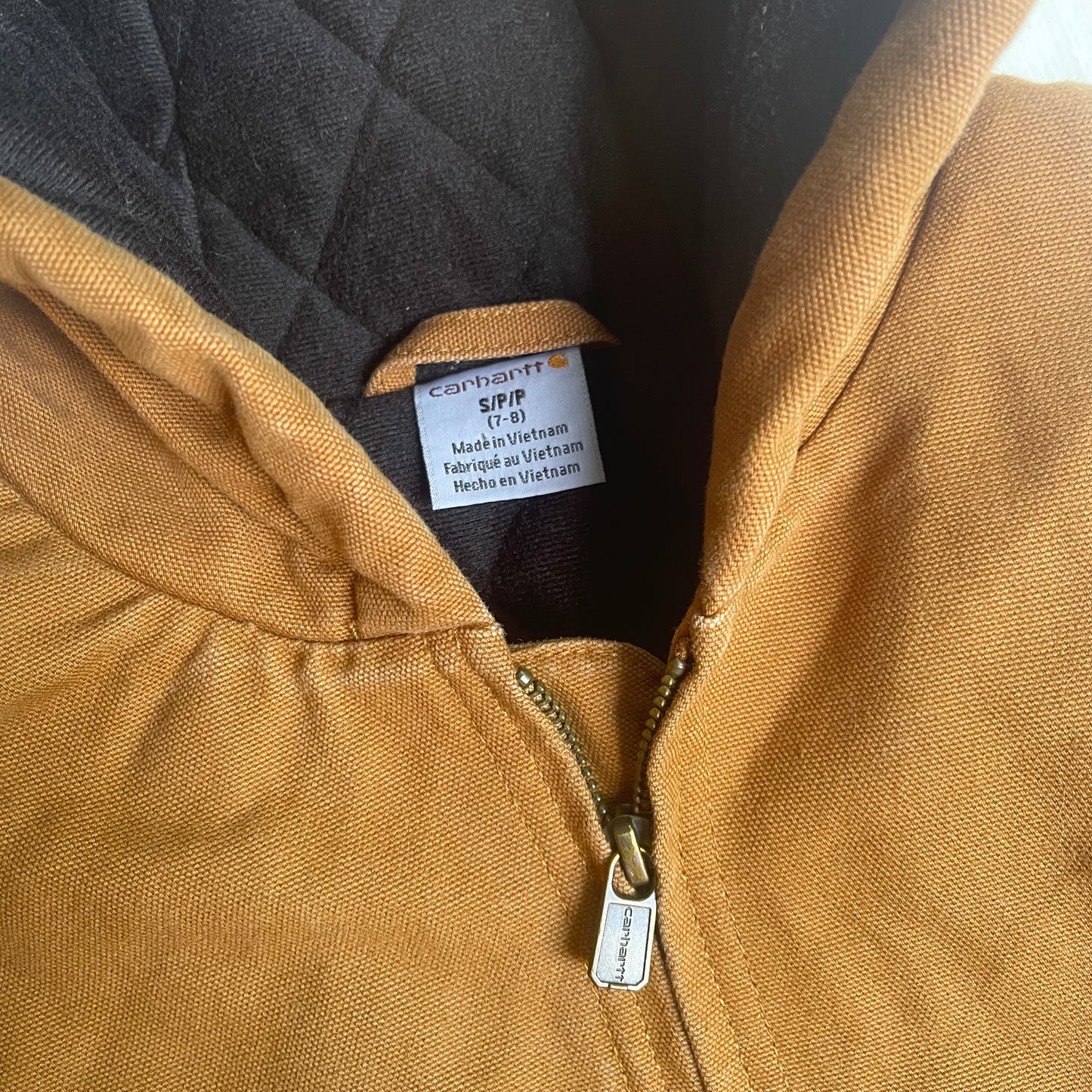Chumpa Carhartt, 7/8 años
