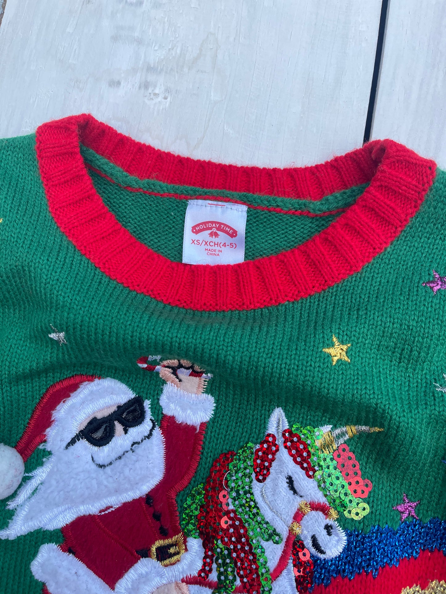 Suéter Santa con Unicornio, 4–5 años