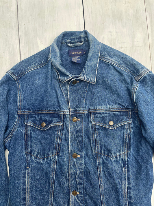 Chumpa Calvin Klein, L