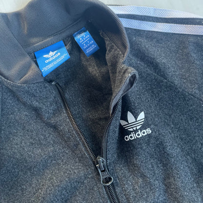 Chumpa Adidas, 3/4 años