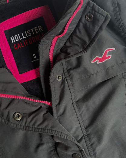 Chumpa Hollister, S
